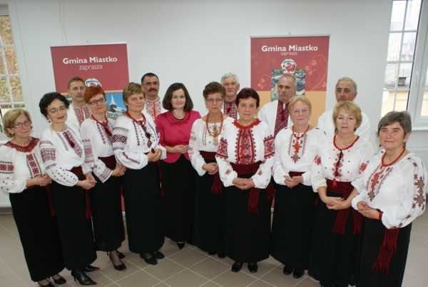 W niedzielę (23 marca) o godz. 13 w Centrum Informacji Turystycznej w Miastku rozpocznie się koncert chóru OBERIH działającego pod patronatem miasteckiego oddziału Związku Ukraińców w Polsce. 
