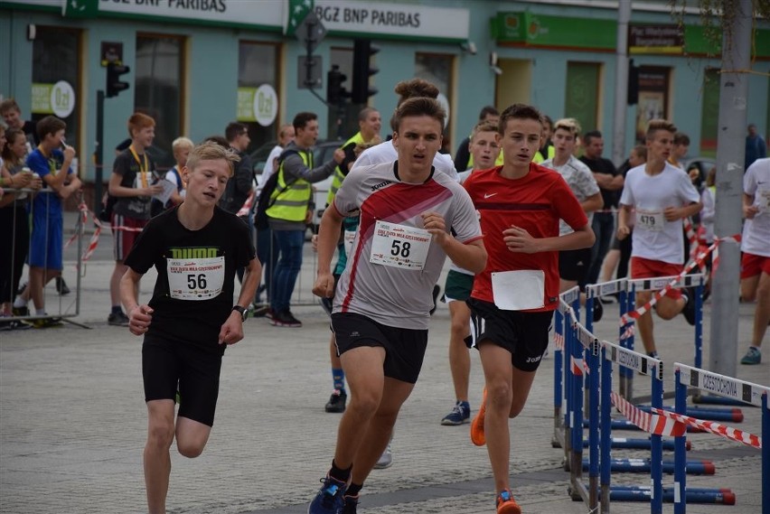 Bieg Złota Mila w Częstochowie. Najwięcej młodych zawodników ZDJĘCIA 