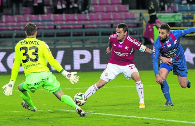 Paweł Brożek grał wcześniej w dwóch meczach, w których Wisła przegrywała 0:2, a jednak wygrywała