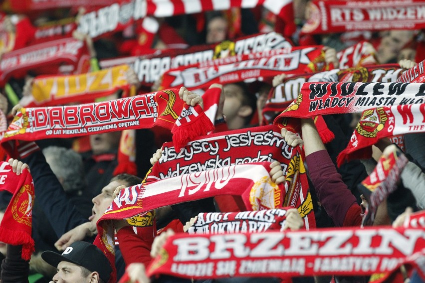 Kibice na meczu Widzew Łódź - Elana Toruń który zakończył się remisem 1:1.