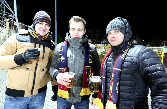 Podczas poniedziałkowego meczu Pogoni Szczecin po raz pierwszy sprzedawano piwo.