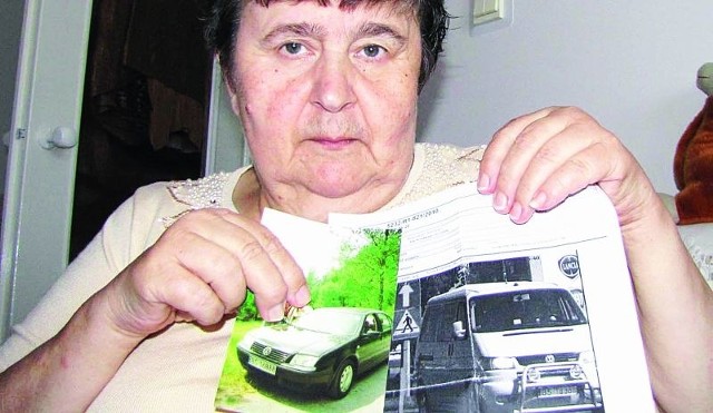 &#8211; Przecież to dwa różne samochody &#8211; mówi Teresa Kuźmińska. Na zdjęciu z lewej strony znajduje się auto, którego jest współwłaścicielką. Z prawej &#8211; fotografia z Ełku.