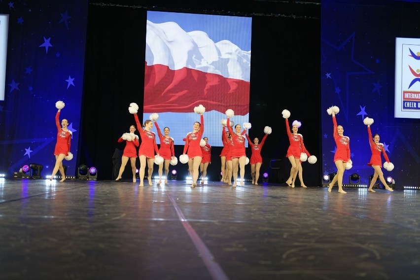 Cheerleaderki spod Krakowa na mistrzostwach świata w Orlando. Polska reprezentacja pierwszy raz w Cheer Jazz
