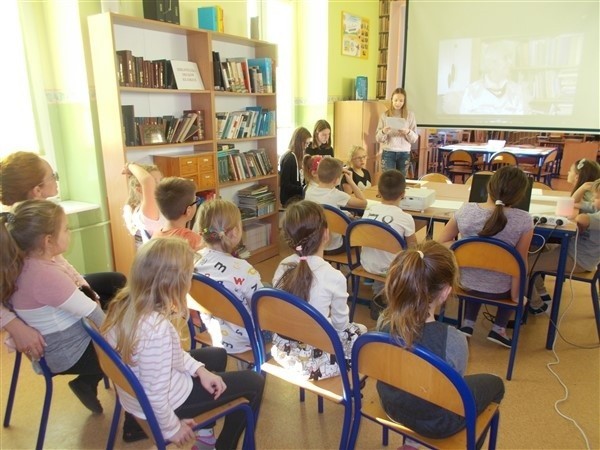 Zaduszki Literackie w Bibliotece Szkolnej w Wicku