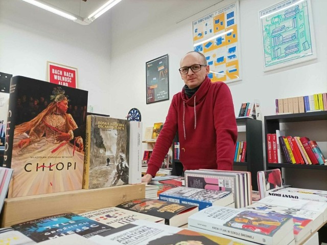 Księgarnia, którą prowadzi Piotr Kikta, jest na Patronite od marca tego roku. Została wyróżniona w kategorii "Kultura i sztuka"