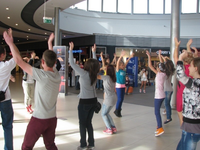 Flashmob w Karolince