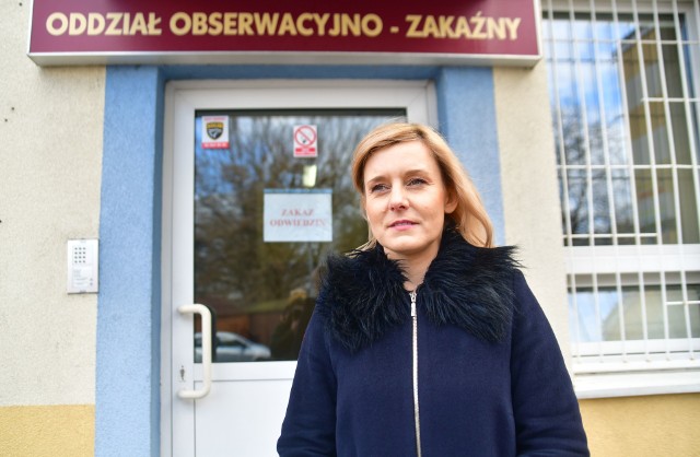 - W szpitalu, na wszystkich oddziałach został wprowadzony zakaz odwiedzin - mówi Elżbieta Cieślak, rzecznik prasowy Radomskiego Szpitala Specjalistycznego.