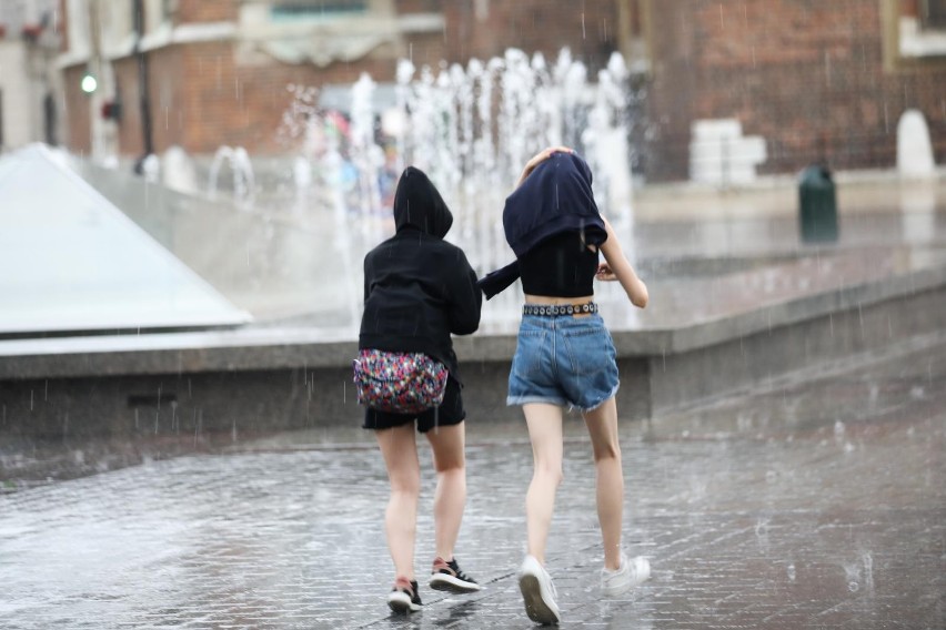 Instytut Meteorologii i Gospodarki Wodnej wydał ostrzeżenie drugiego i trzeciego stopnia dla Małopolski