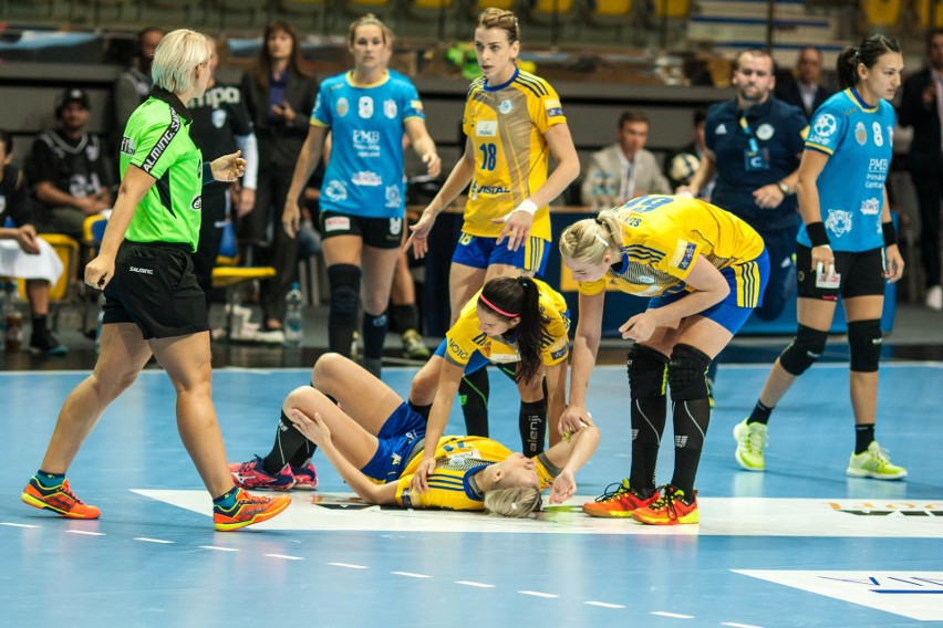 Vistal Gdynia bez szans z CSM Bukareszt. Pokazały się Cristina Neagu i Paulina Uścinowicz [ZDJĘCIA]