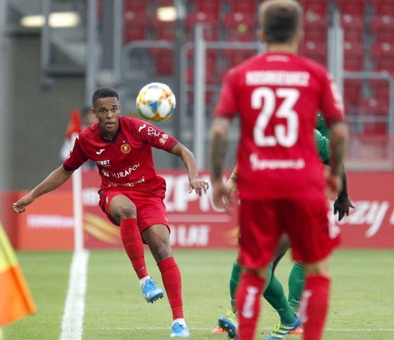 Piłkarska druga liga. W zespole Widzewa Łódź potrzebne są zmiany!