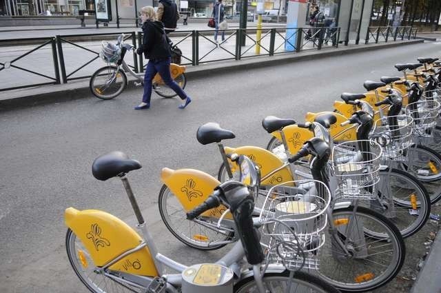 Wypożyczalnia rowerów miejskich w Brukseli. Czy tak to będzie wyglądało w Bydgoszczy?