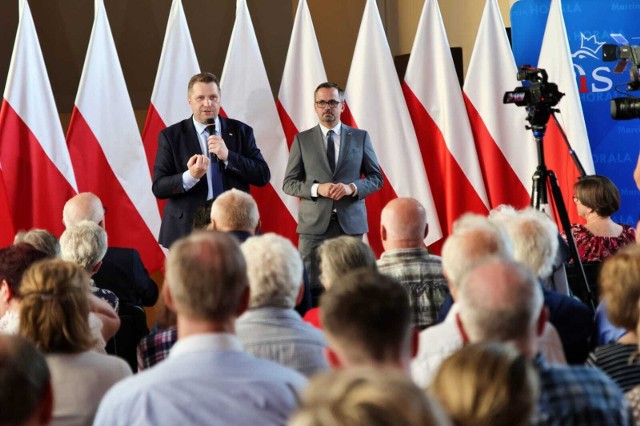 Spotkanie mieszkańców Trójmiasta z ministrem Przemysławem Czarnkiem. Wydarzenie odbyło się w ramach kampanii #InwestycjeLokalne