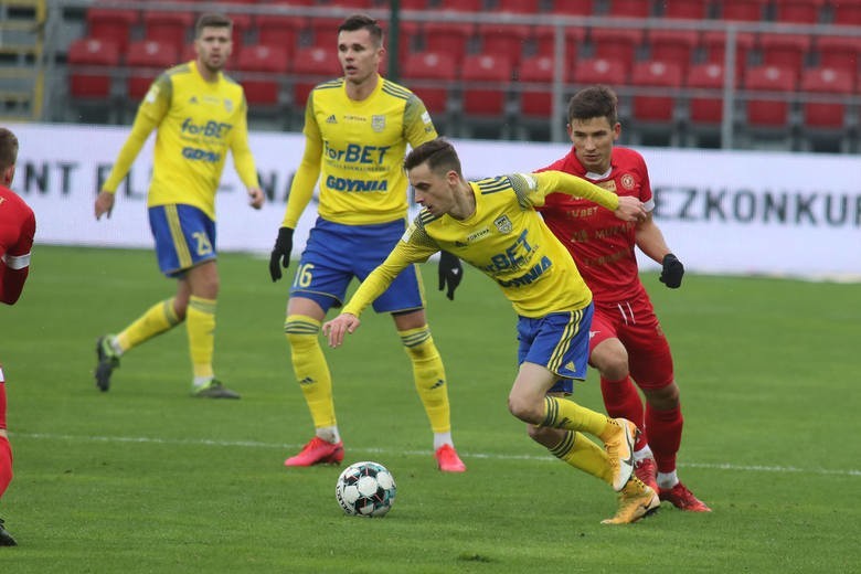 Fortuna 1. Liga. Arka Gdynia podejmuje Widzewa Łódź. Typujemy podstawową jedenastkę żółto-niebieskich. 23.05.2021