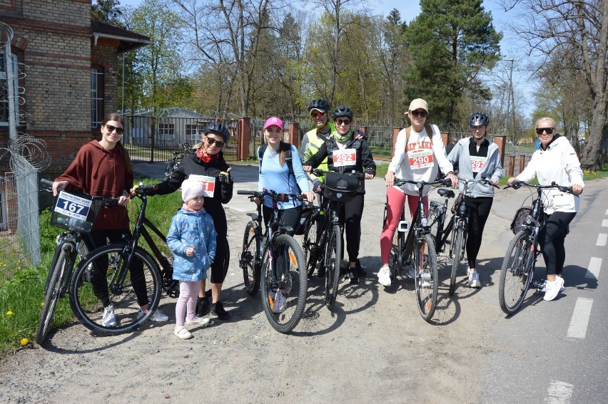 110 rowerzystów przejechało z Lęborka do Dziechlina. Piknik, zabawa i wyjątkowa atmosfera