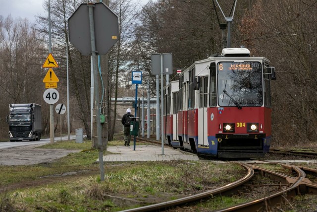 Po remoncie torowiska przy ul. Toruńskiej do Łęgnowa mają kursować tramwaje niskopodłogowe.