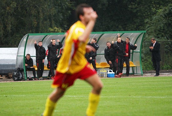 Znicz Pruszków 4:1 Flota Świnoujście