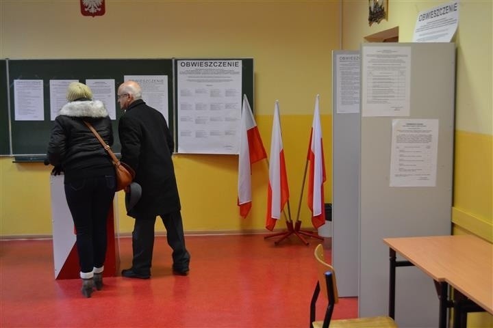 Wybory samorządowe 2014 Częstochowa: Lokale wyborcze otwarte bez zakłóceń [ZDJĘCIA]