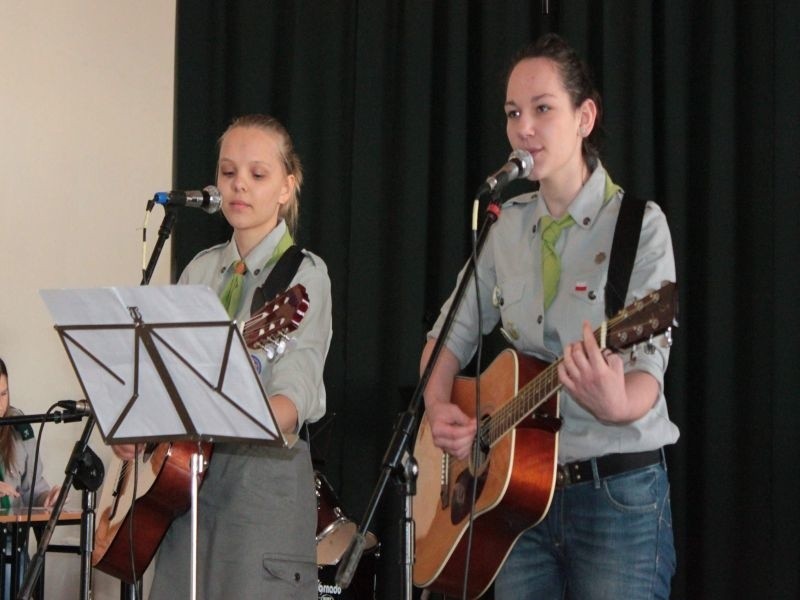 XVI Wojewódzki Festiwal Piosenki Harcerskiej i Turystycznej [zdjęcia]