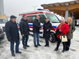 Powiat krakowski. Pojechali na Ukrainę z transportem darów i nowoczesnym ambulansem