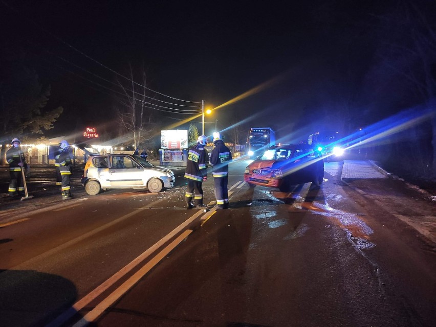 Na drodze wojewódzkiej nr 774 w Cholerzynie w gminie Liszki...