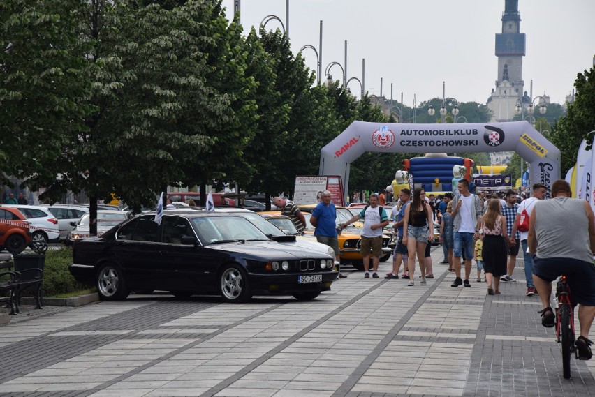Częstochowa: Targi Motoryzacyjne i Motoserce na Placu Biegańskiego ZDJĘCIA