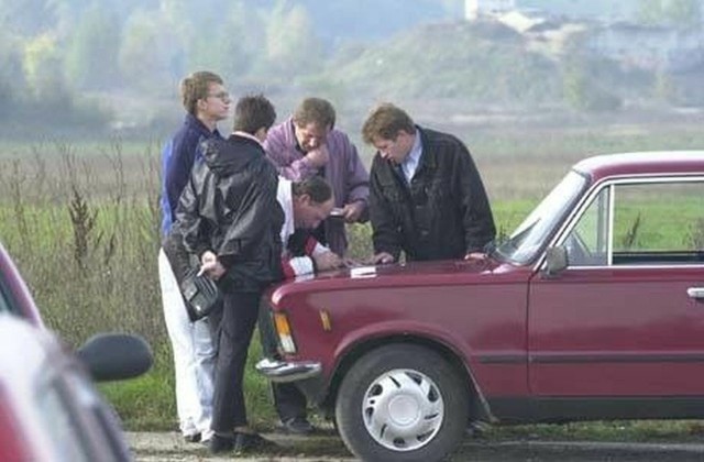 Giełda Samochodowa na Krywlanach prowadziła swą działalność na terenie lotniska przeszło 20 lat