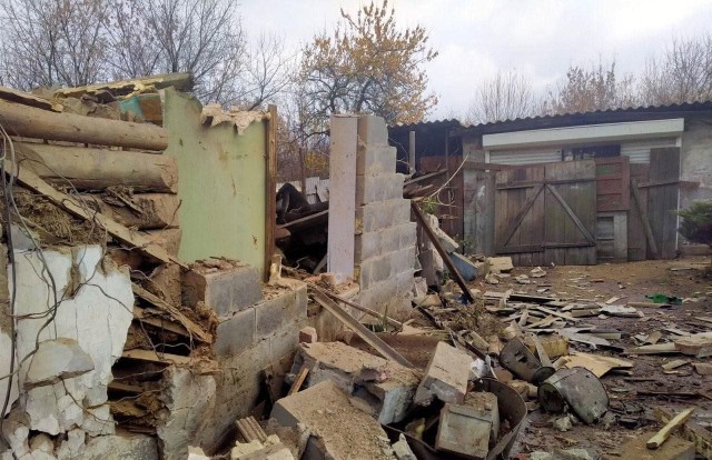 W obwodzie donieckim dokumentowano wiele zniszczeń wśród budynków ludności cywilnej