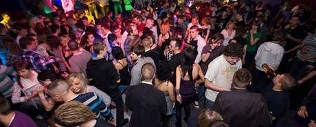 Kreślarnia: podczas imprez organizowanych w klubie często jest wysoka frekwencja.