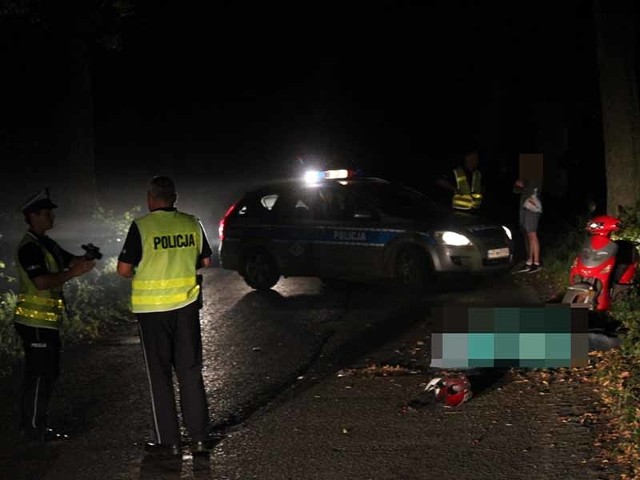 Tragedia koło Wrzosowa (gmina Dygowo) w powiecie kołobrzeskim. W wypadku drogowym zginął 35-letni mężczyzna.