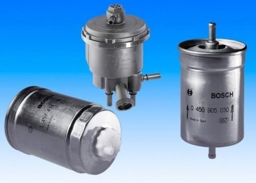 Fot. Bosch: Filtr benzyny należy wymieniać raz na dwa lata, a filtr oleju napędowego &#8211; co roku.