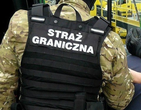 Na przejściu granicznym w Budomierzu strażnicy graniczni zatrzymali 28-letniego Rosjanina poszukiwanego na podstawie czerwonej noty Interpolu.