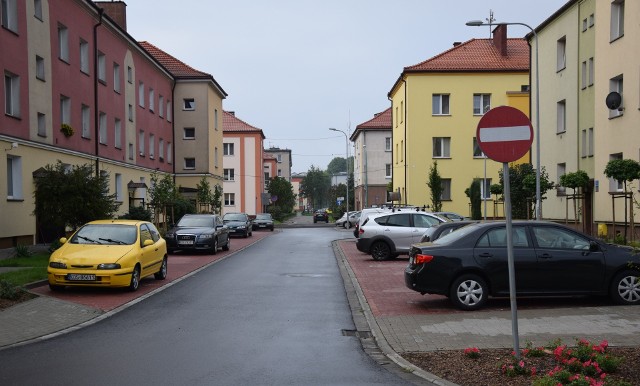 W umowie dożywocia właściciel nieruchomości zobowiązuje się przenieść jej własność na nabywcę. Jakie konsekwencje to rodzi?