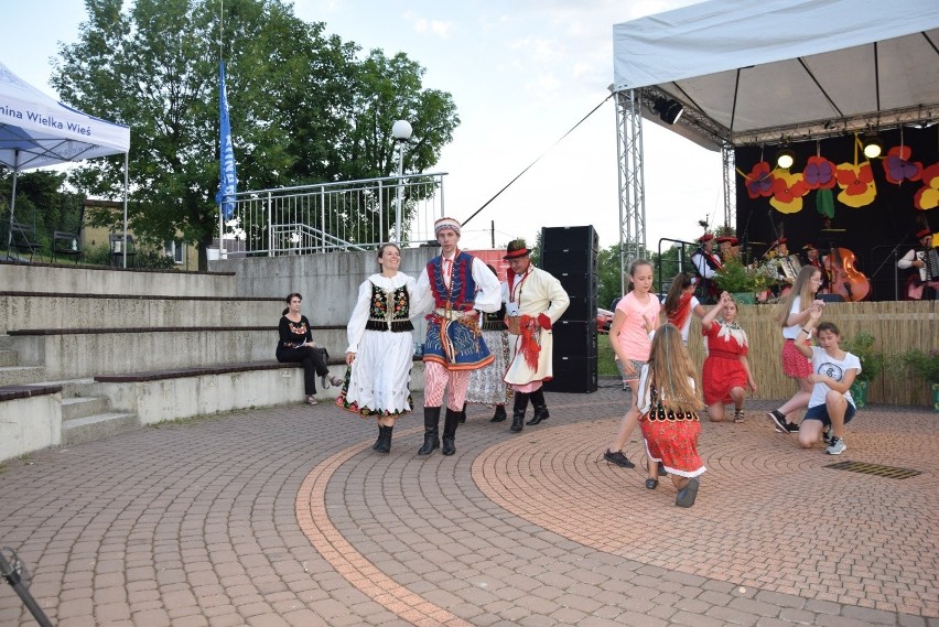 Festiwal Godki 2018. Znamy wyniki konkursów na najlepszych gawędziarzy, tancerzy, śpiewaków [NOWE ZDJĘCIA]