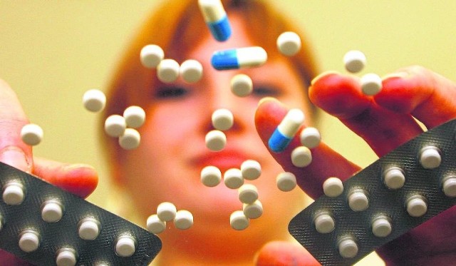 Lista leków z ograniczoną dostępnością w aptekach wydłuża się z miesiąca na miesiąc.