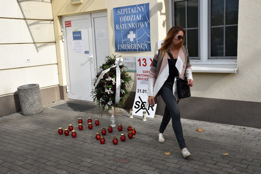 Symboliczny pogrzeb SOR w Szpitalu Wojewódzkim w Opolu