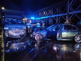 Wypadek na moście tymczasowym w Kostrzynie nad Odrą. Zderzyły się dwa samochody