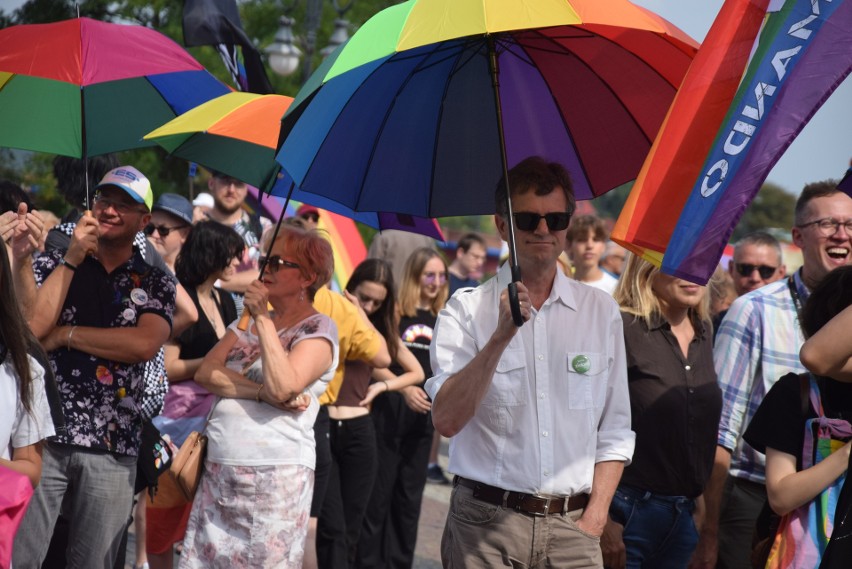 Różaniec Fatimski oraz Marsz Równości rozpoczęły się o...