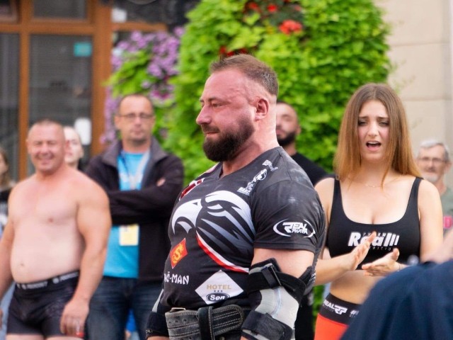 Szczepan Krzesiński uzyskał tytuł Mistrza Świata Strongmanów w wadze do 110 kilogramów!