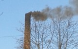 Szpital w Bytomiu truje dymem z komina? ZOBACZCIE ZDJĘCIA Mieszkańcy alarmują, dyrekcja szpitala odpowiada: mamy piece ekologiczne