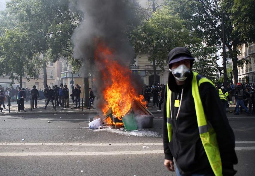 Francja: Manifestacje 1 maja i zamieszki w Paryżu