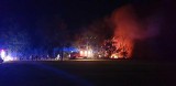 Pożar w Grudzynach. Stodoła spłonęła niemal całkowicie, w akcji cztery zastępy strażackie