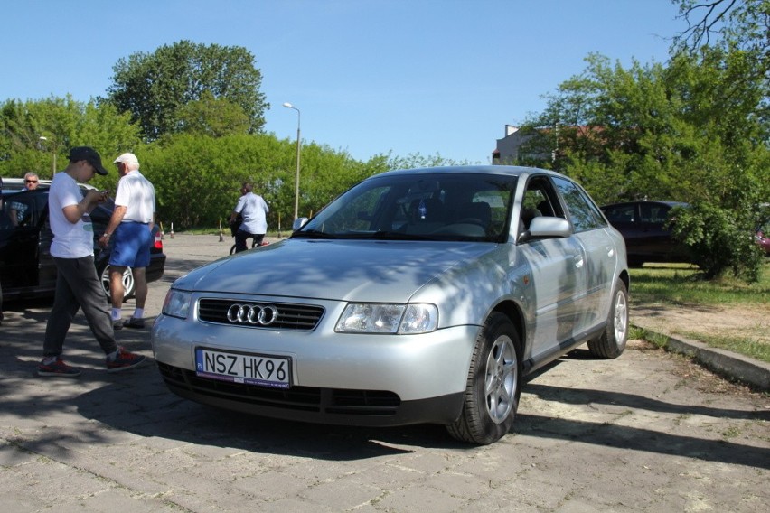 Audi A3, 1999 r., 1,6, ABS, centralny zamek, elektryczne...