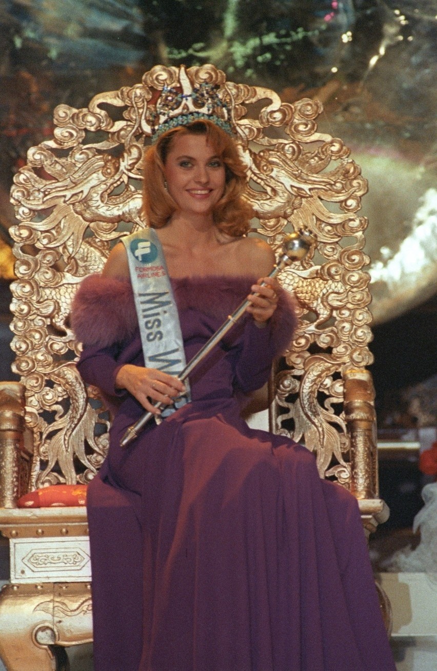 Aneta Kręglicka kończy 58 lat. Modelka wciąż zachwyca. Tak teraz wygląda polska Miss Świata