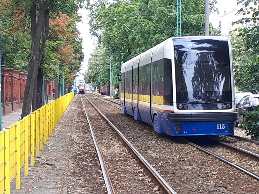 Uwaga - zerwana sieć trakcyjna na Gdańskiej - tramwaje jeżdżą inaczej