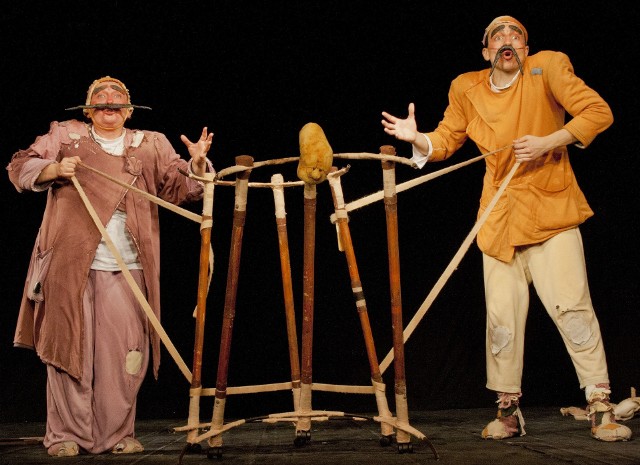 „Płaszcz” Mikołaja Gogola według Teatru Credo w Sofii to jedna z festiwalowych propozycji.
