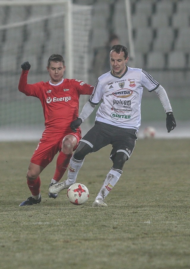 Lider I ligi wiosenne rozgrywki rozpocznie meczem z GKS-em Katowice, który pokaże Polsat Sport