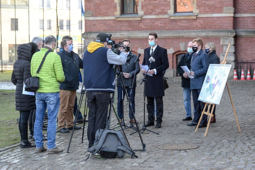 Poseł Płażyński apeluje o uchylenie uchwały pozwalającej na...