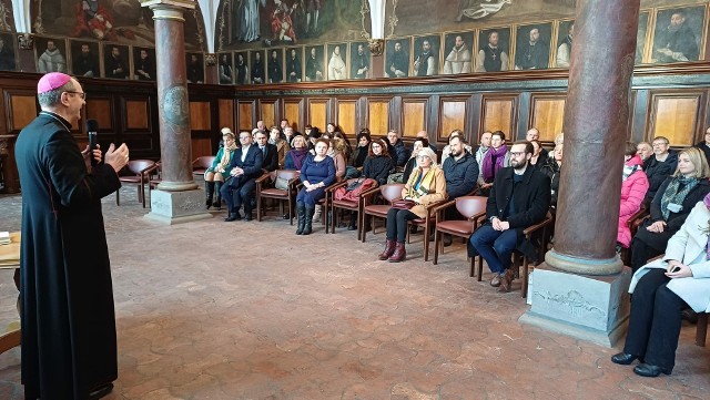 Peregrynacja relikwii św. Wojciecha oraz posłanie 34 świeckich katechetów z okazji inauguracji przygotowań do 100-lecia Archidiecezji Gdańskiej