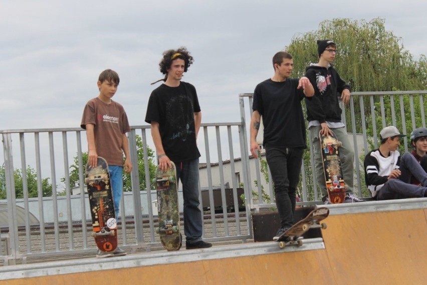 Pokaz ekstremalnej jazdy na skateparku [FOTO]