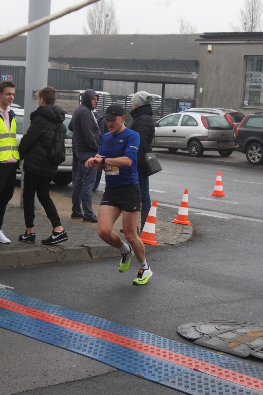 Druga Dycha do Maratonu za nami. Zobaczcie zdjęcia z niedzielnego biegu